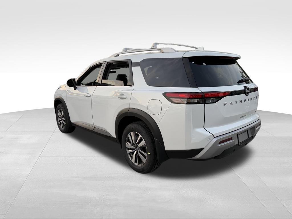 new 2025 Nissan Pathfinder car, priced at $39,190