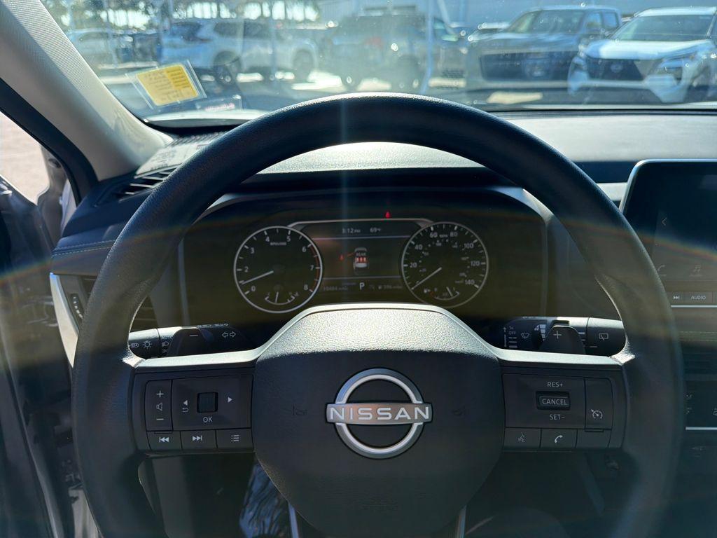 used 2025 Nissan Rogue car, priced at $22,150