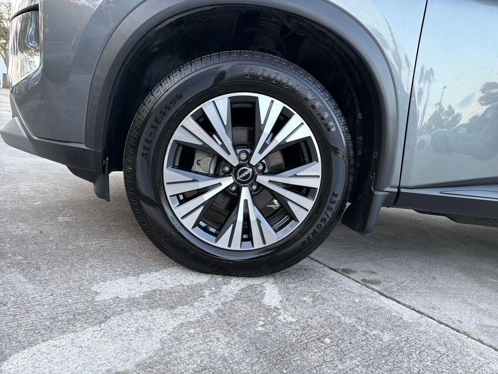 used 2023 Nissan Rogue car, priced at $17,988