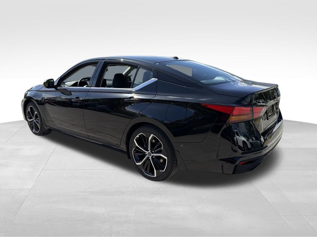 new 2025 Nissan Altima car, priced at $28,200