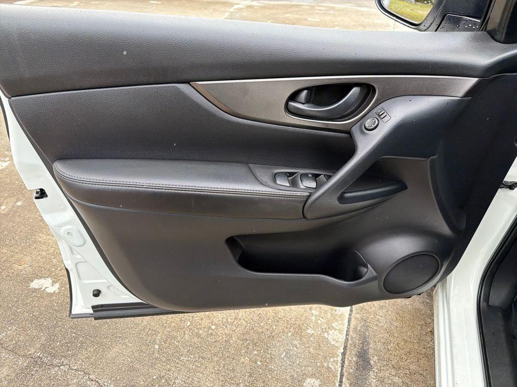 used 2021 Nissan Rogue Sport car, priced at $13,999