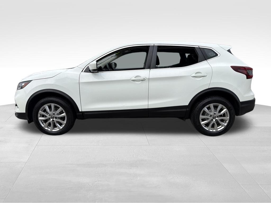 used 2021 Nissan Rogue Sport car, priced at $13,999