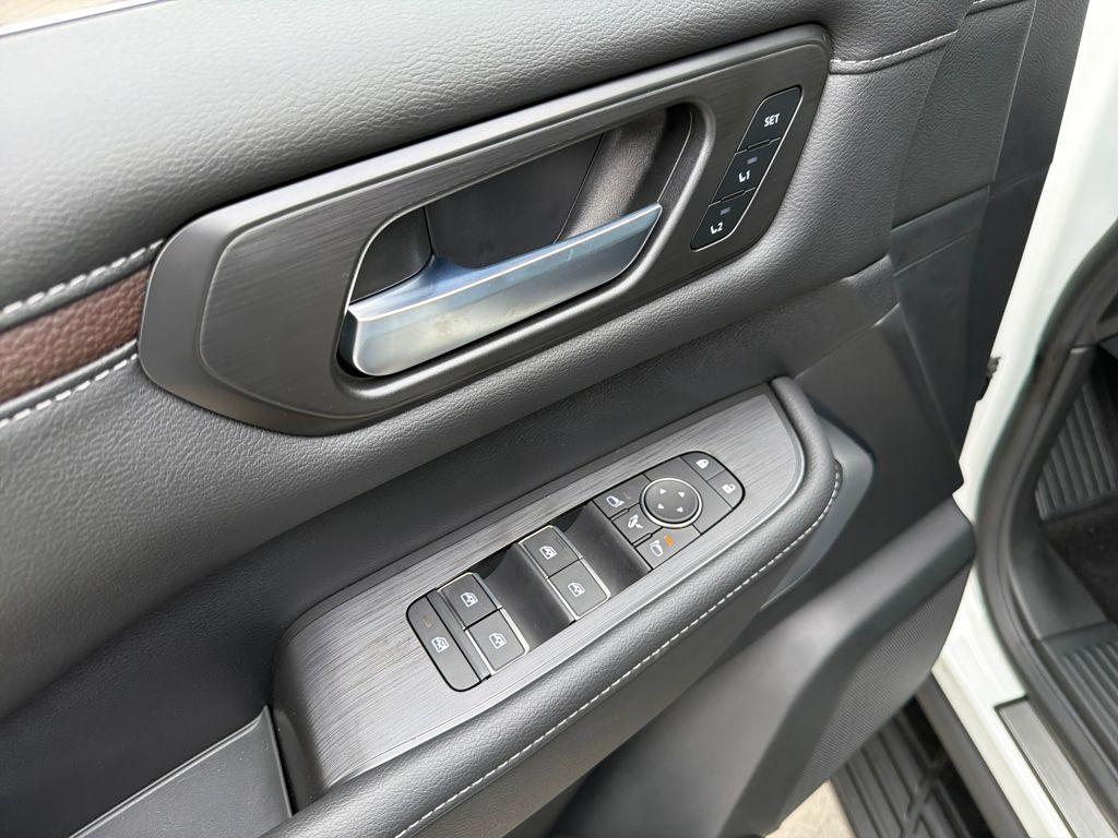 new 2026 Nissan Armada car, priced at $73,408