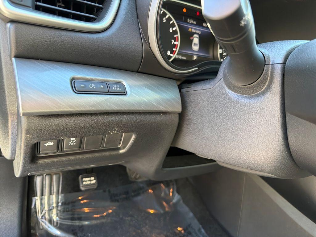 used 2018 Nissan Maxima car, priced at $18,156