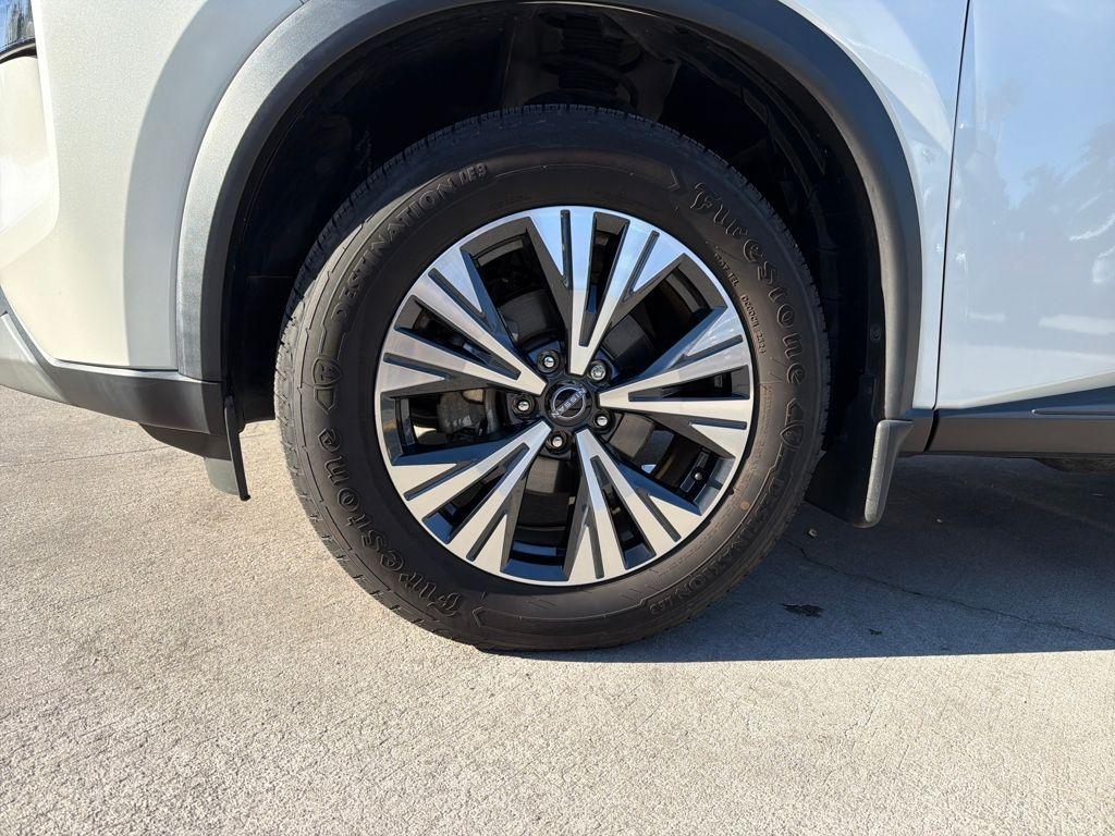 used 2023 Nissan Rogue car, priced at $17,999