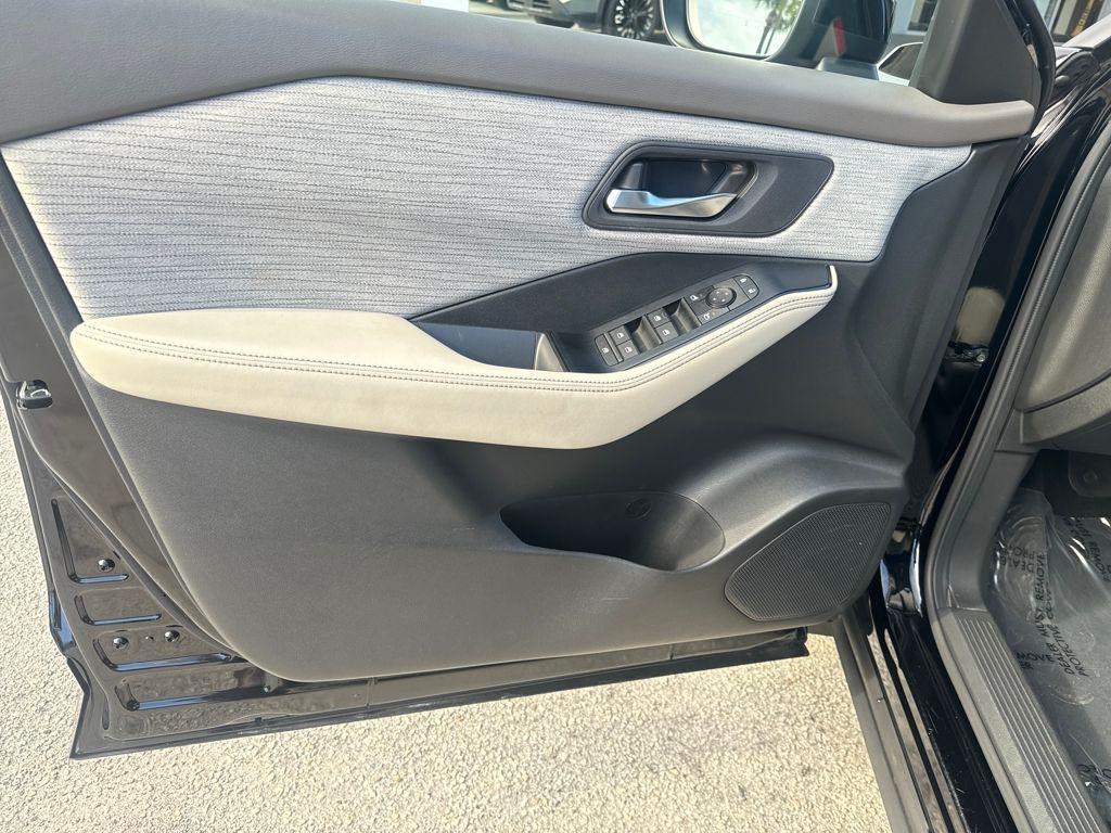 used 2023 Nissan Rogue car, priced at $19,876