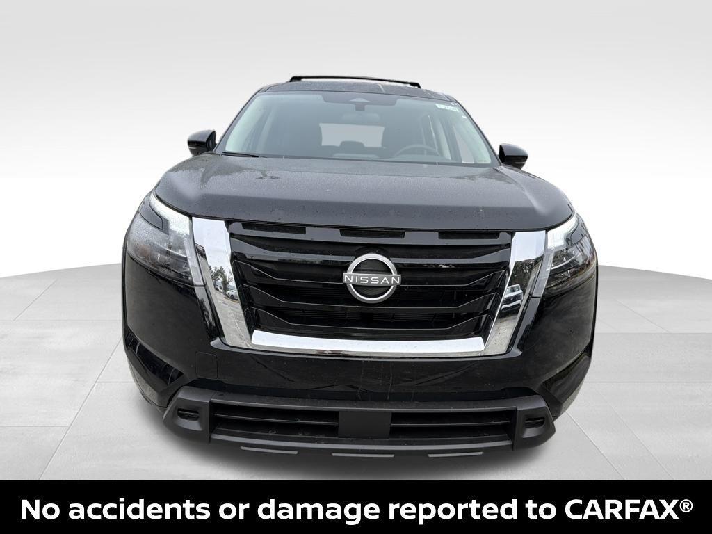 new 2025 Nissan Pathfinder car, priced at $35,690