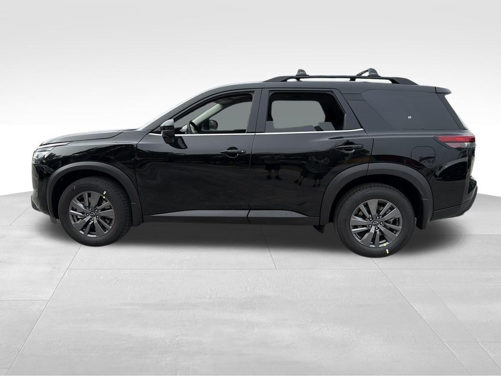 new 2025 Nissan Pathfinder car, priced at $35,690