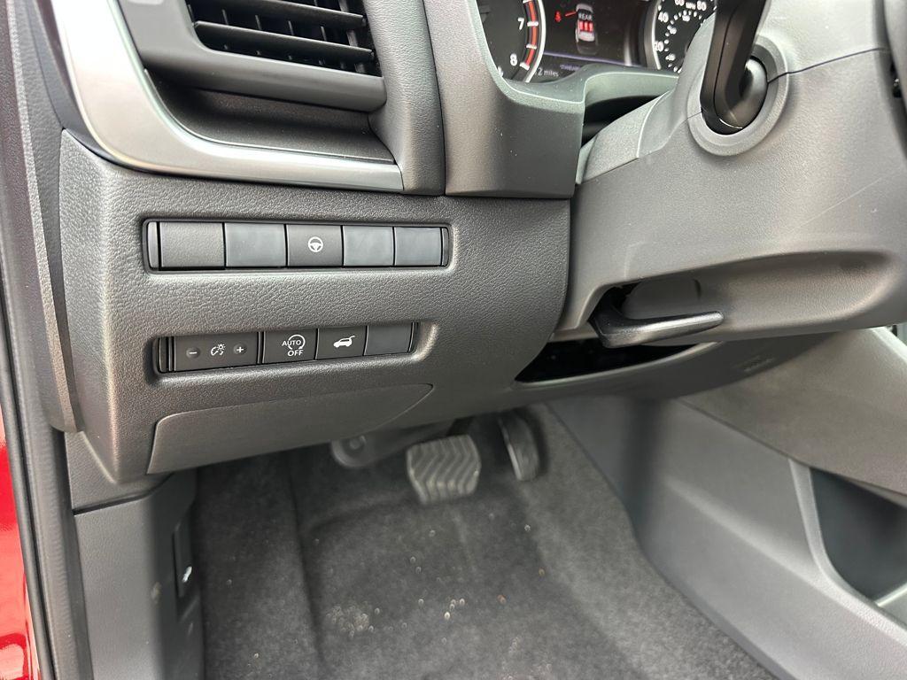 new 2026 Nissan Rogue car, priced at $29,098