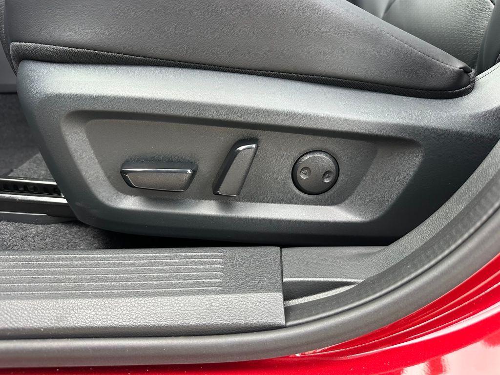 new 2026 Nissan Rogue car, priced at $29,098