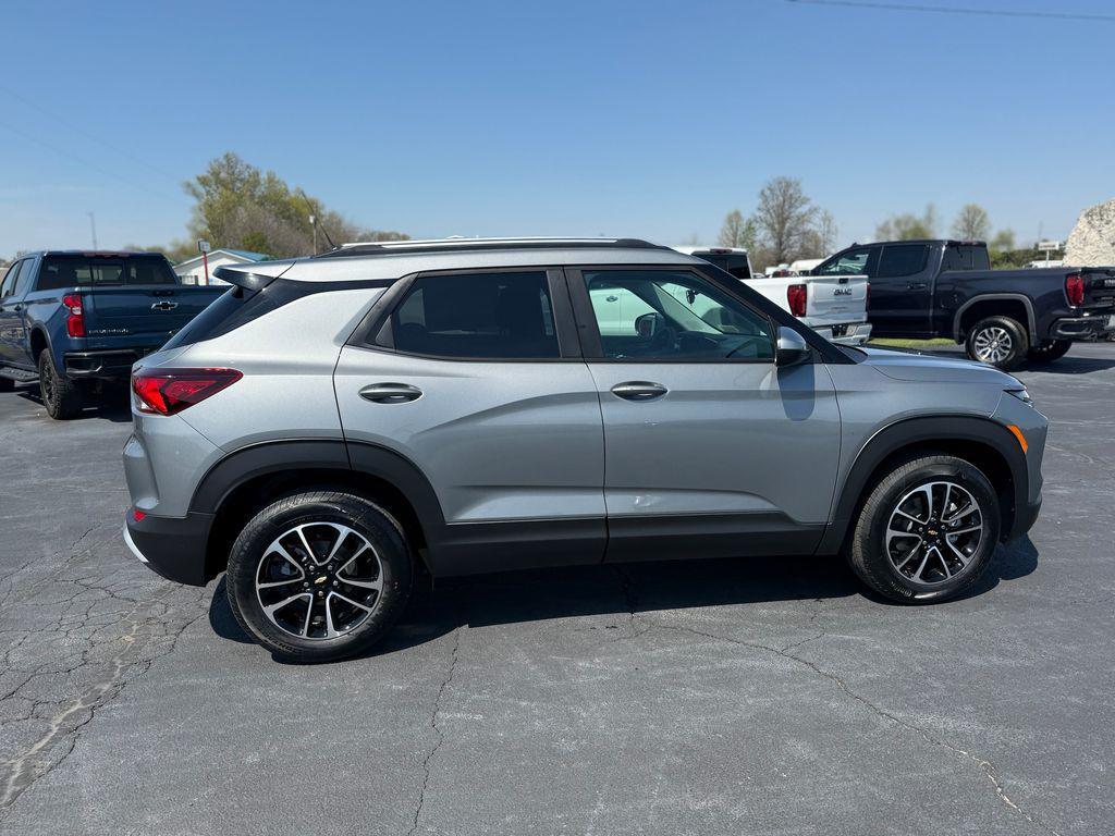 new 2026 Chevrolet TrailBlazer car, priced at $26,560