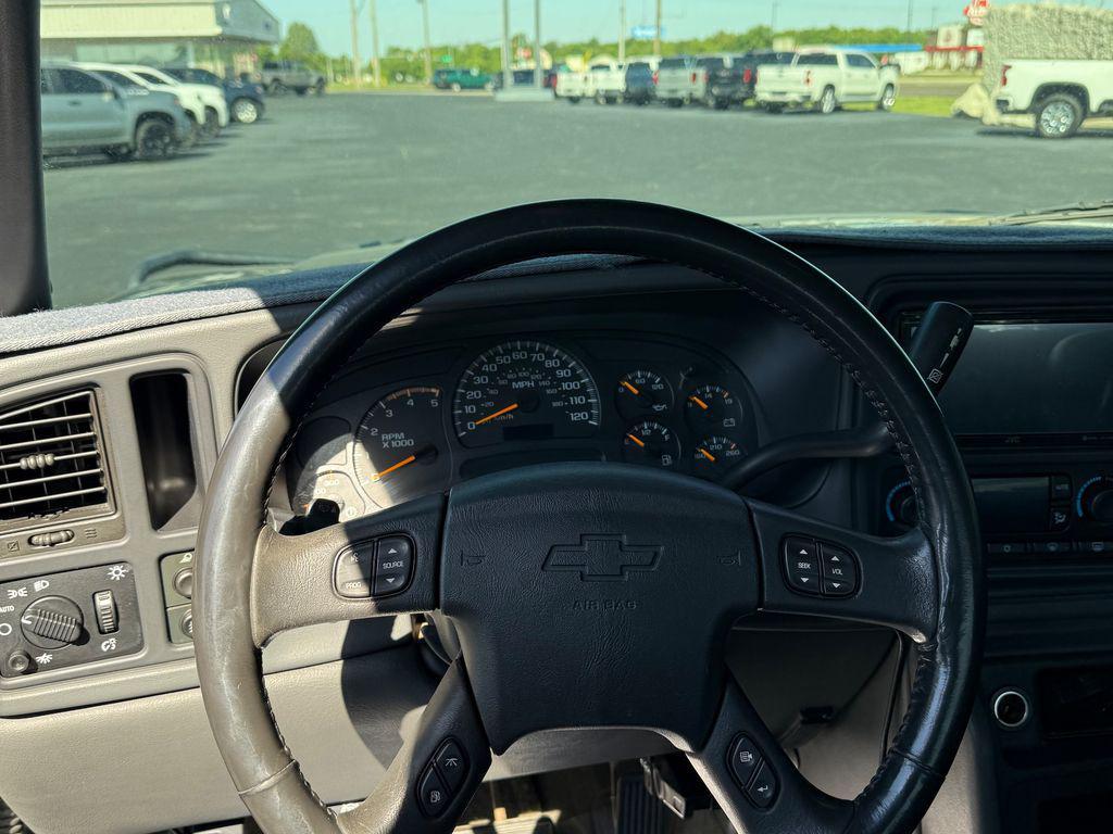 used 2004 Chevrolet Silverado 2500 car, priced at $19,998