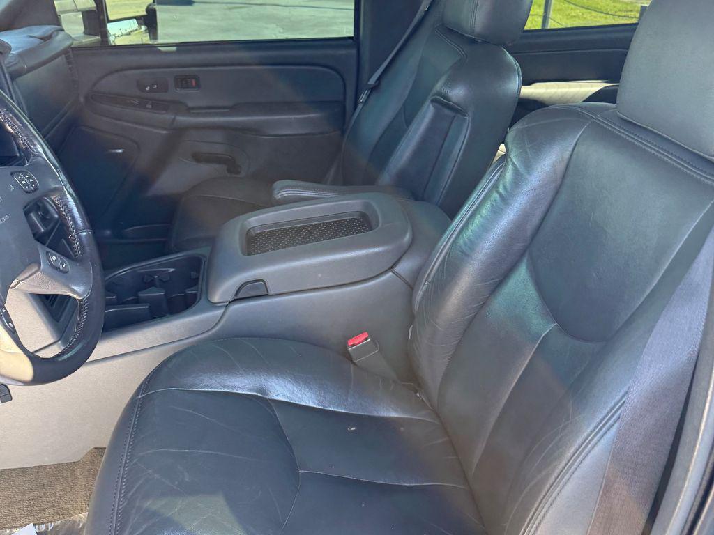 used 2004 Chevrolet Silverado 2500 car, priced at $19,998
