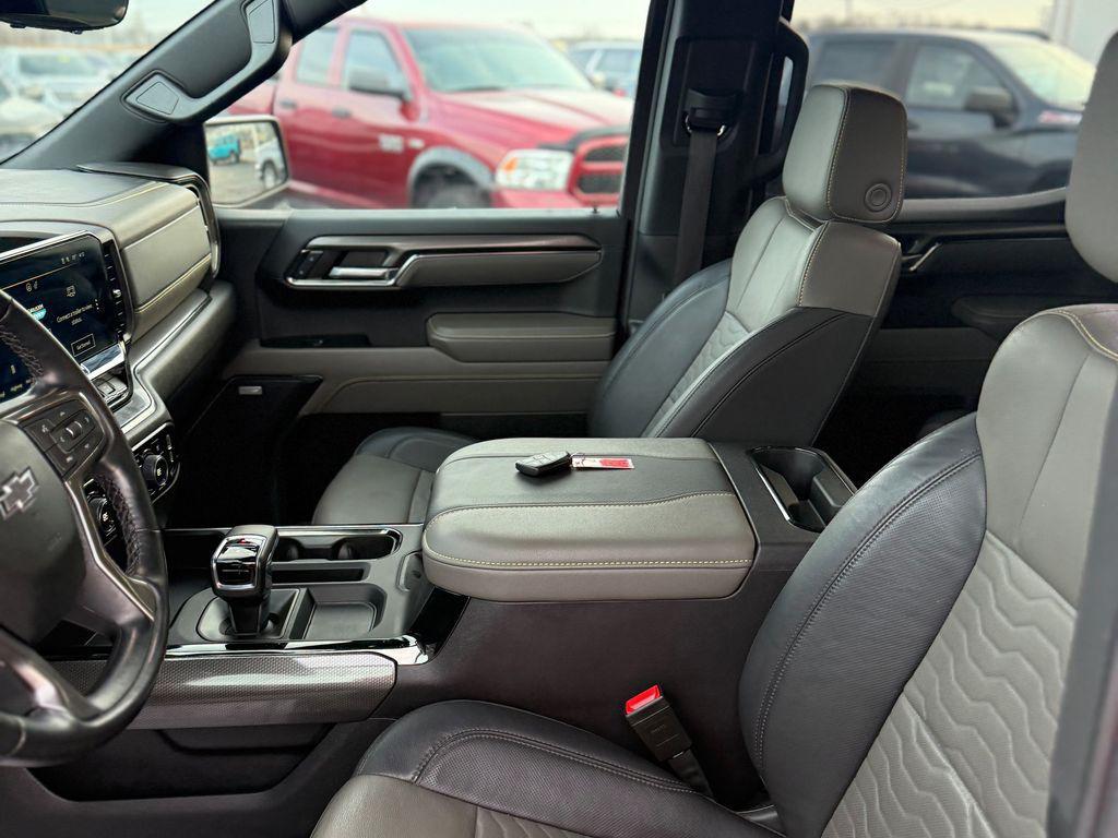 used 2024 Chevrolet Silverado 1500 car, priced at $57,996