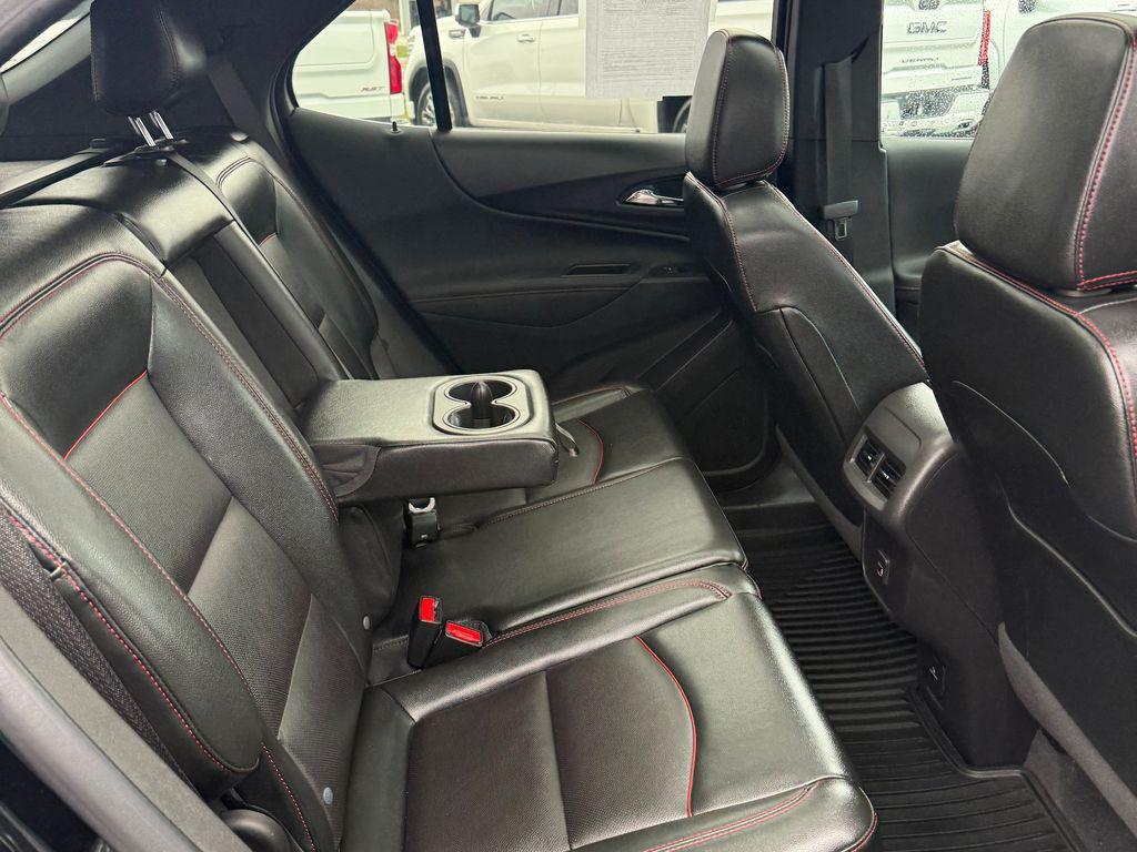 used 2023 Chevrolet Equinox car, priced at $30,998