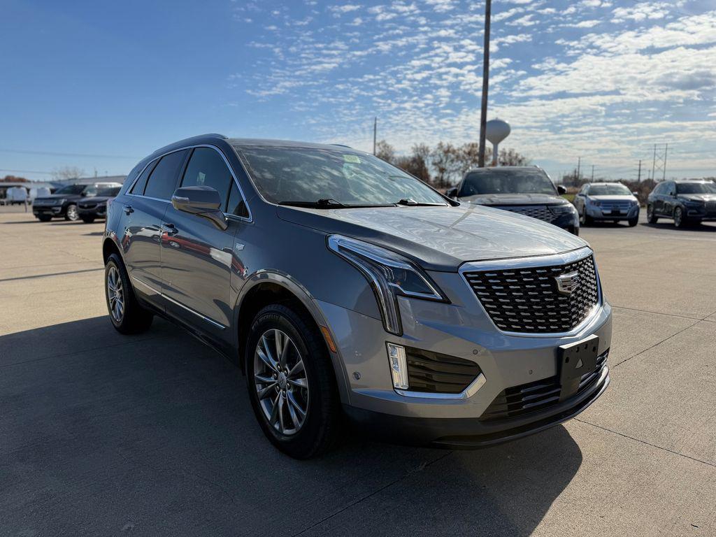 used 2022 Cadillac XT5 car, priced at $36,075