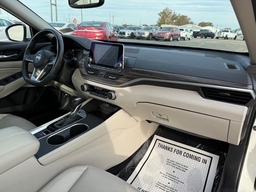 used 2019 Nissan Altima car, priced at $27,998