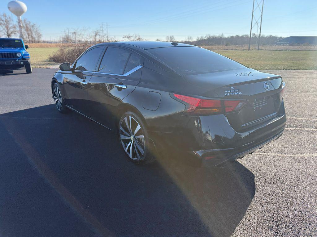 used 2019 Nissan Altima car, priced at $19,996
