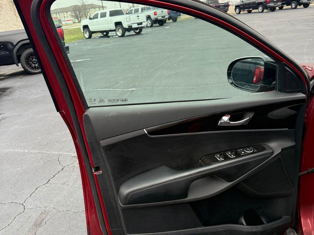 used 2019 Kia Sorento car, priced at $11,877