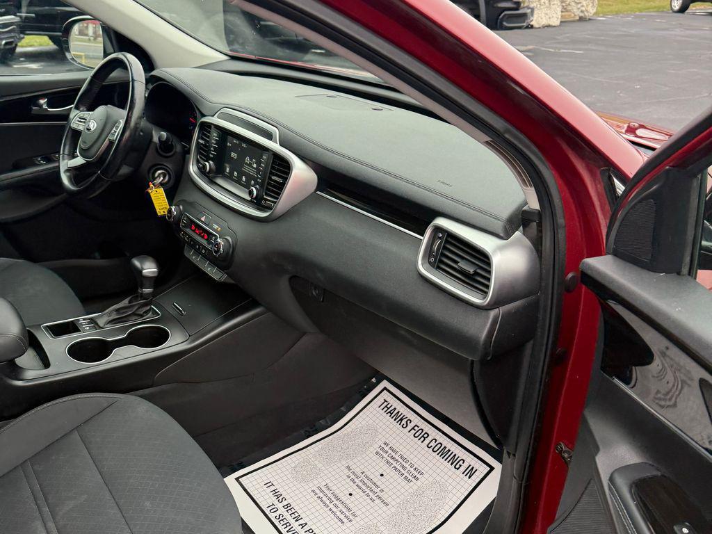 used 2019 Kia Sorento car, priced at $11,877