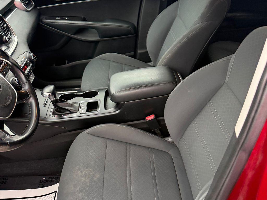 used 2019 Kia Sorento car, priced at $11,877