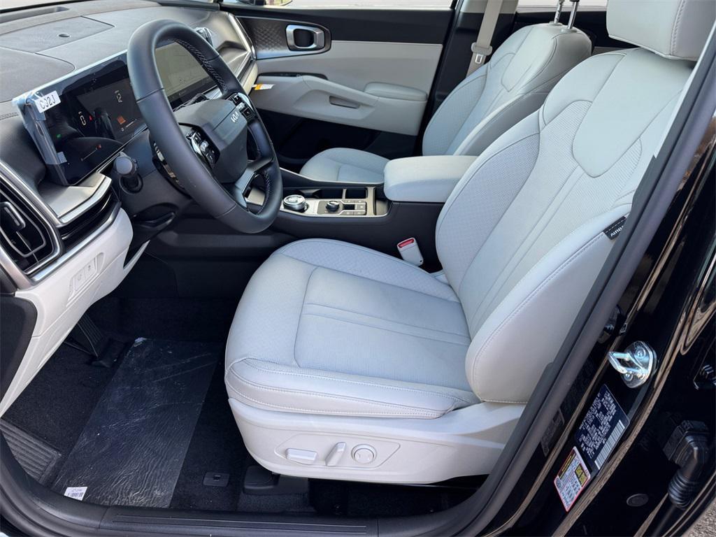 new 2026 Kia Sorento Hybrid car, priced at $39,900