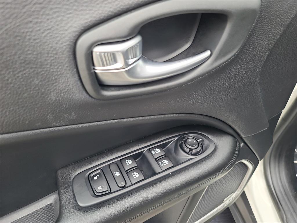 used 2021 Jeep Compass car, priced at $18,999