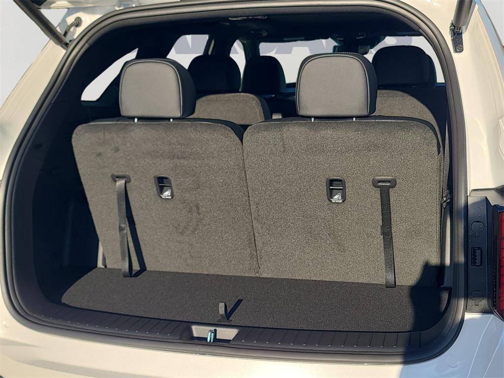 new 2026 Kia Sorento Hybrid car, priced at $46,945