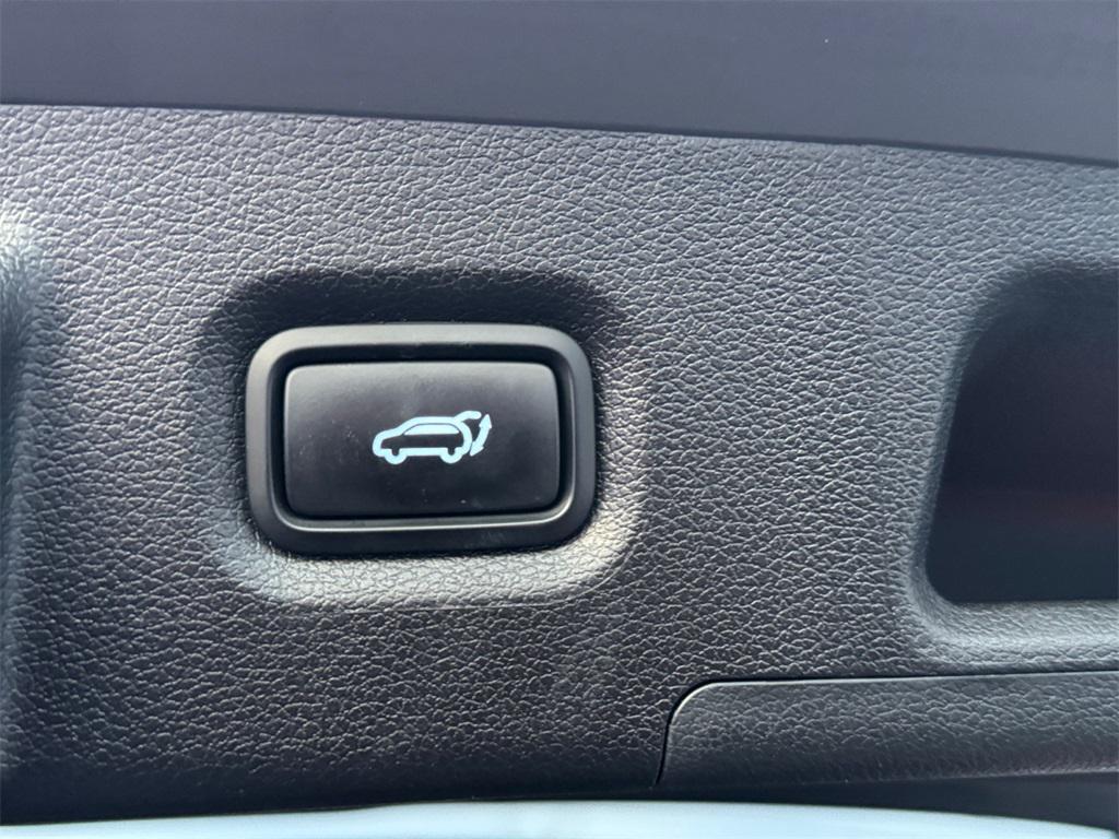 used 2023 Hyundai Santa Fe car, priced at $23,632