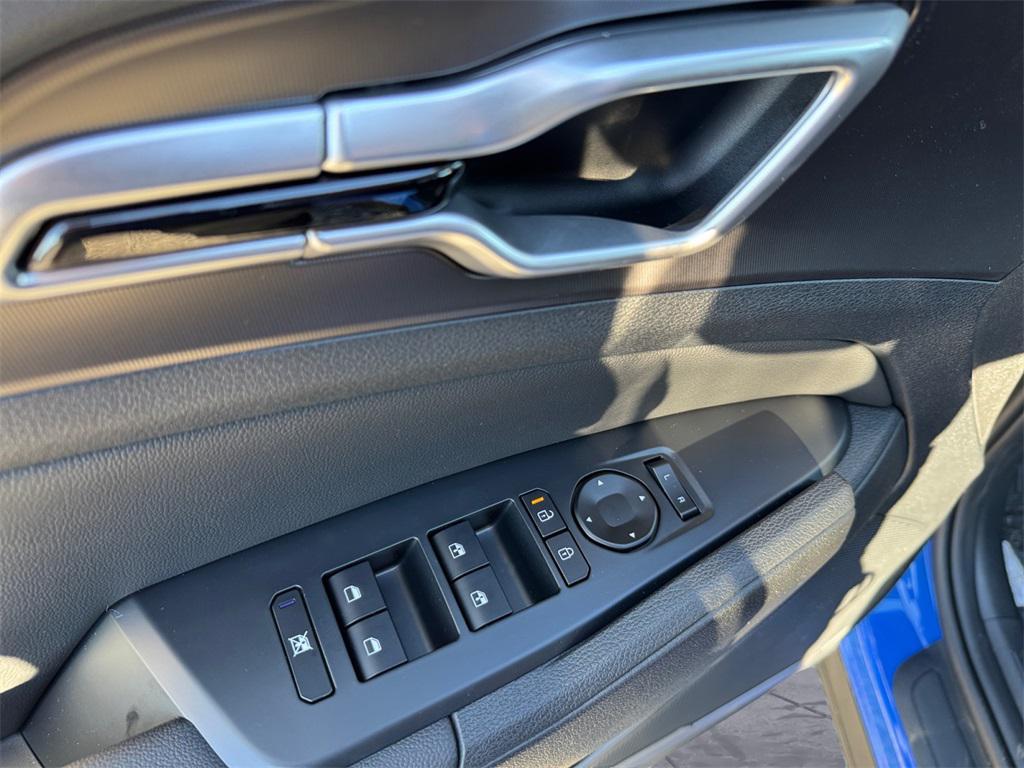 new 2026 Kia Sportage car, priced at $32,010
