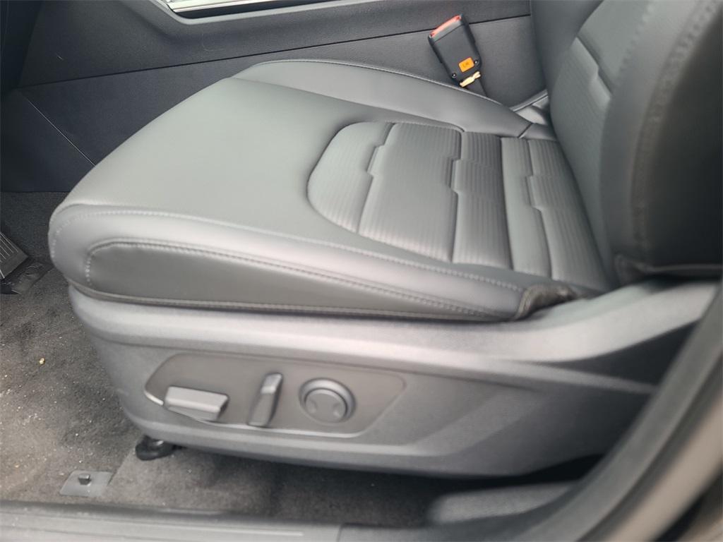 new 2026 Kia Sportage car, priced at $36,456