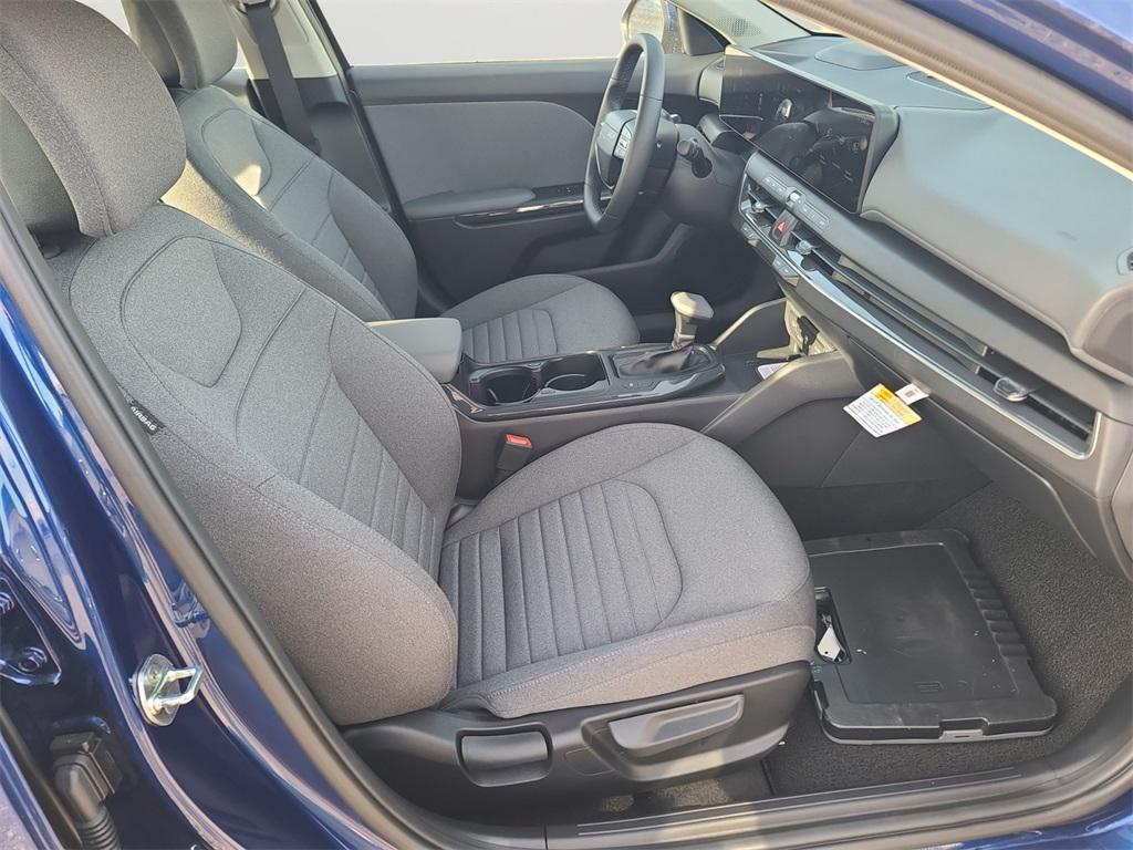 new 2025 Kia K4 car, priced at $21,627