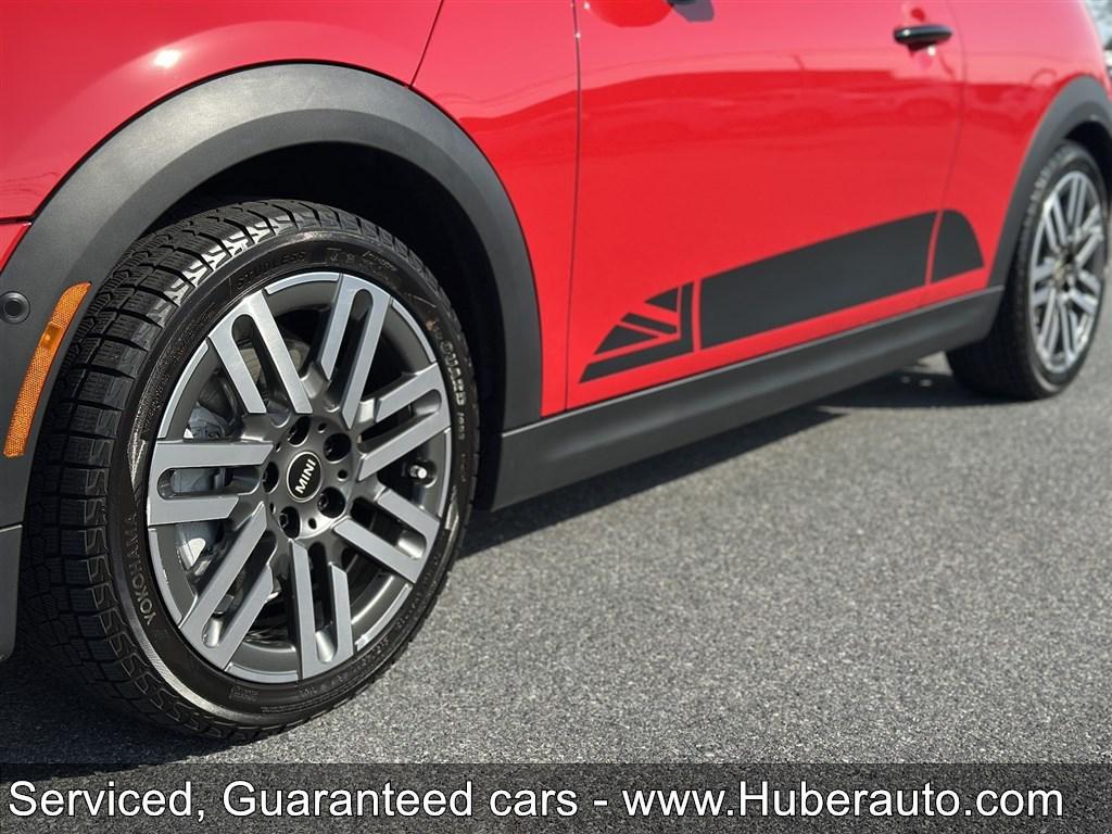 used 2025 MINI Hardtop car, priced at $29,950