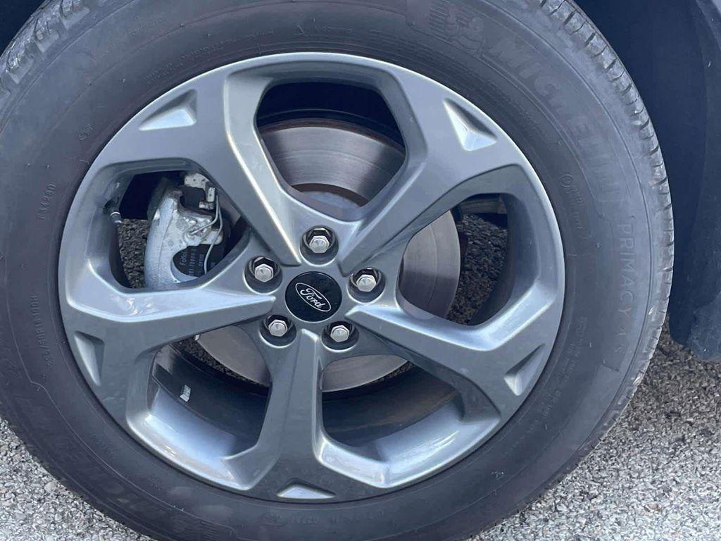 used 2025 Ford Escape car, priced at $24,998