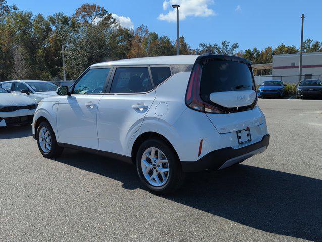 new 2025 Kia Soul car, priced at $22,276