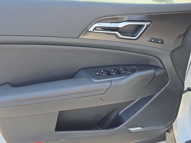 new 2026 Kia Sportage car, priced at $37,319