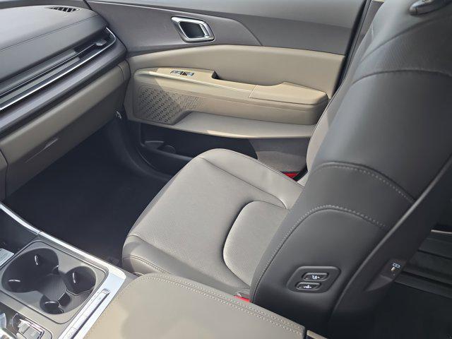 new 2026 Kia Carnival Hybrid car, priced at $45,004