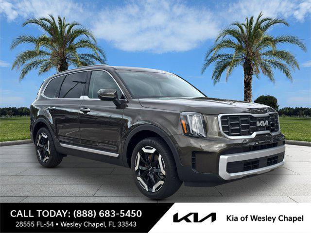 used 2025 Kia Telluride car, priced at $34,404