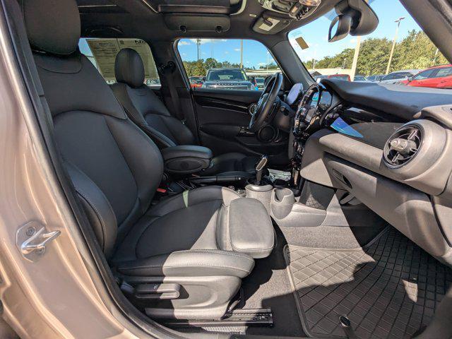 used 2022 MINI Hardtop car, priced at $19,992