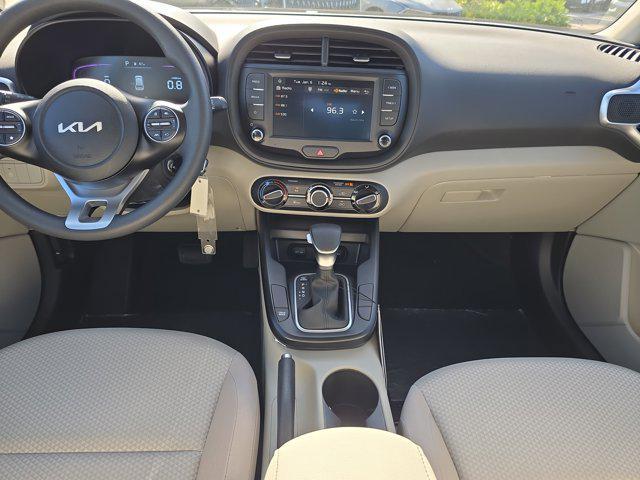 new 2025 Kia Soul car, priced at $22,074