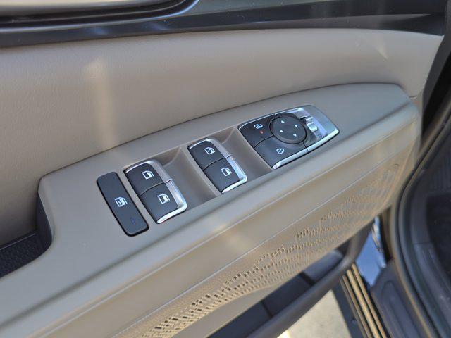 new 2026 Kia Carnival car, priced at $40,453