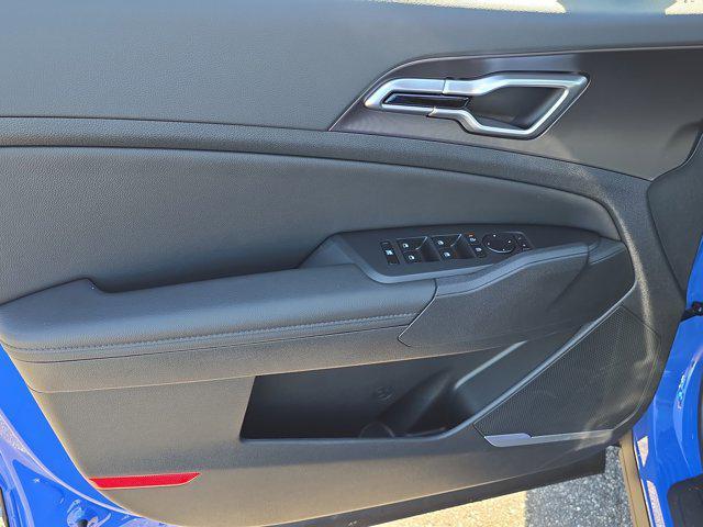 new 2026 Kia Sportage car, priced at $32,977