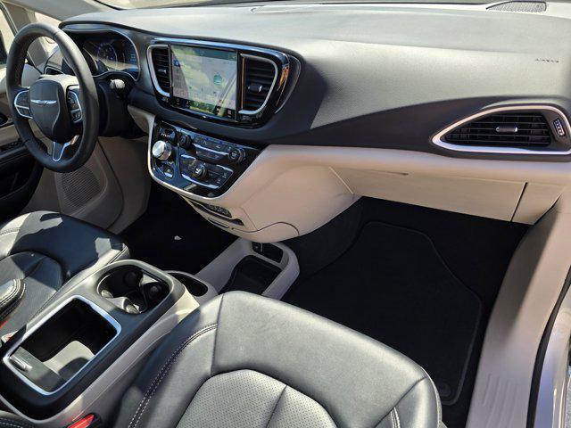 used 2024 Chrysler Pacifica car, priced at $25,867