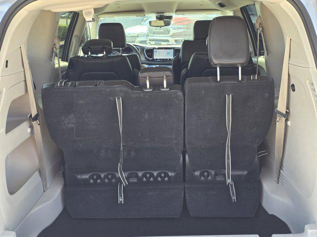 used 2024 Chrysler Pacifica car, priced at $25,867