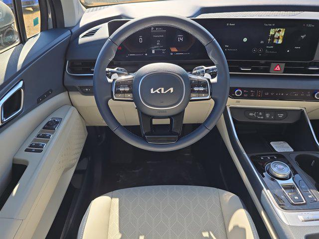 new 2026 Kia Carnival Hybrid car, priced at $45,004