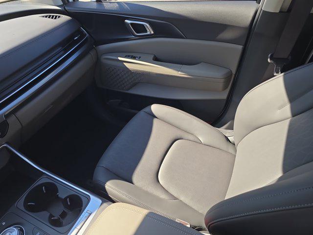 new 2026 Kia Carnival Hybrid car, priced at $42,826