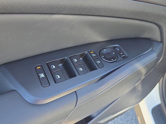 new 2026 Kia Sportage Hybrid car, priced at $35,382