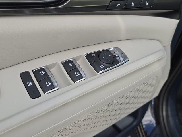 new 2026 Kia Carnival Hybrid car, priced at $50,138