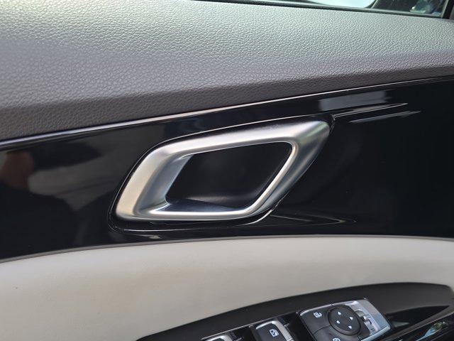 used 2023 Kia Carnival car, priced at $33,075