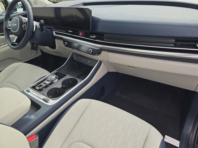 new 2026 Kia Carnival Hybrid car, priced at $50,138